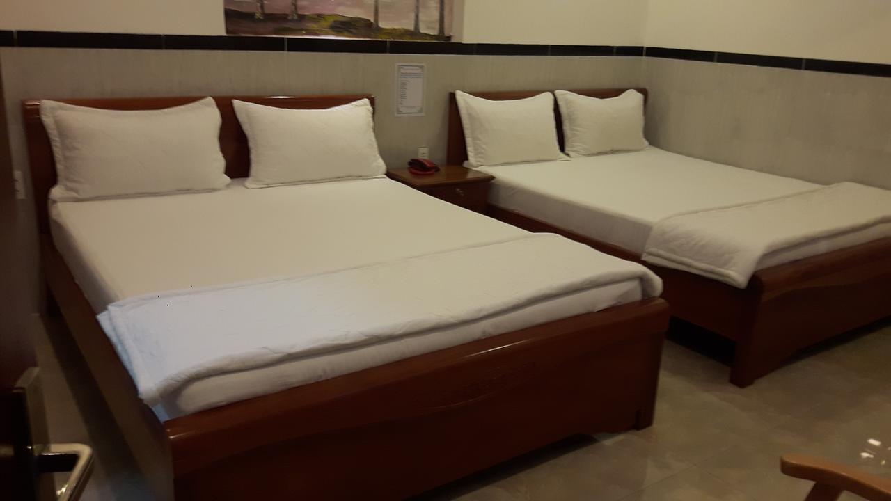Motel Hoang Gia Long Khanh Экстерьер фото